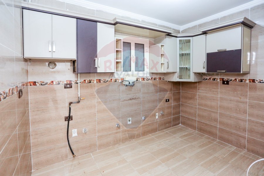Apartment for sale 220 m Kafr Abdou (Saint Jenny St.)