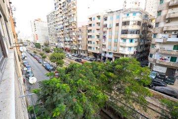 شقة للبيع 130 م سيدي جابر ( علي الترام مباشرة )