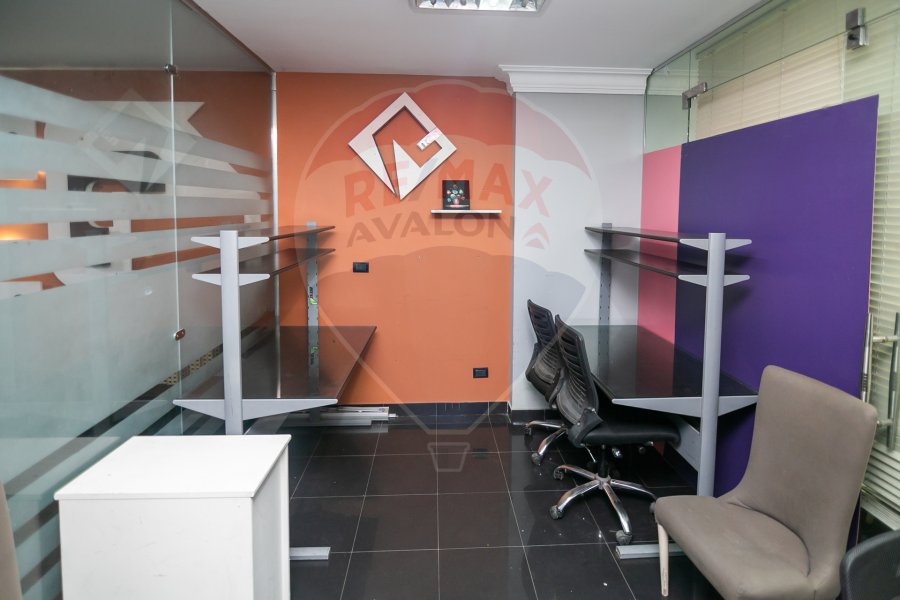 Administrative headquarters for rent, furnished 170 m Kafr Abdo (Al-Furat Building)