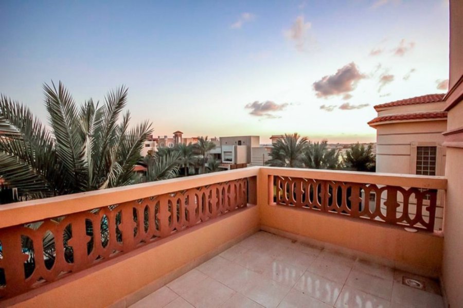 VILLA for sale 450m King Marriot Side View Compound- Kafouri St