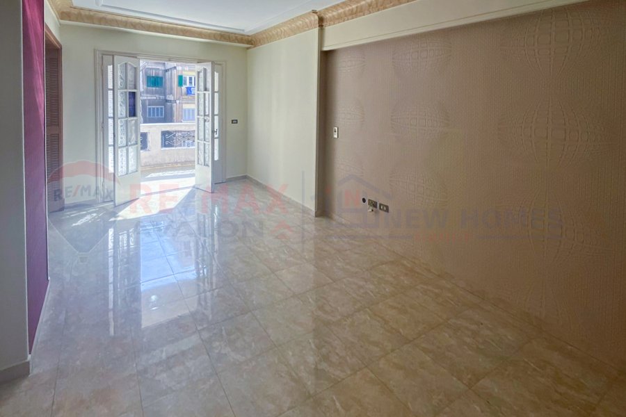 Apartment for rent 175 m Louran (Abu Qir st.)