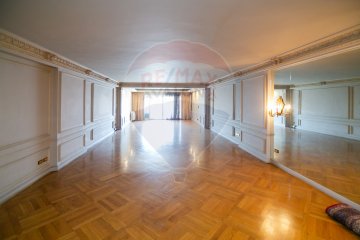 Apartment for sale 335 m San Stefano (steps from the sea - Brand Building)