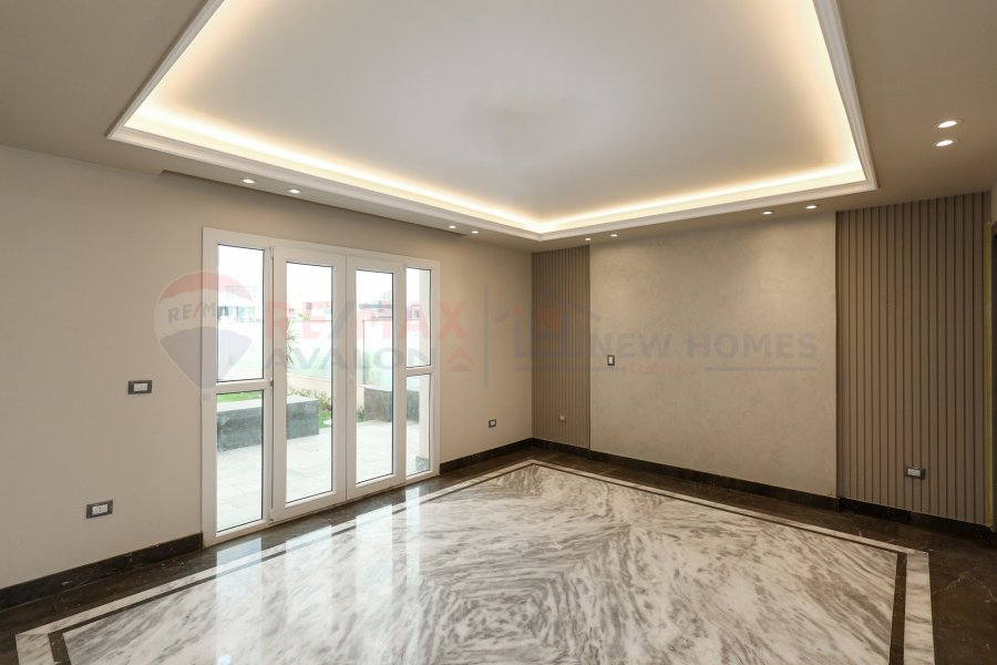Stand alone villa for sale North Coast (Marseilia Beach 4 - Sidi Abdelrahman) 900 m
