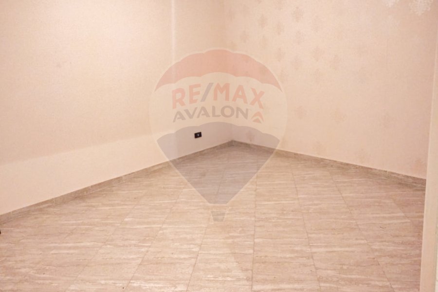 Apartment for rent 125 m Louran ( Steps from Abo Qeer )