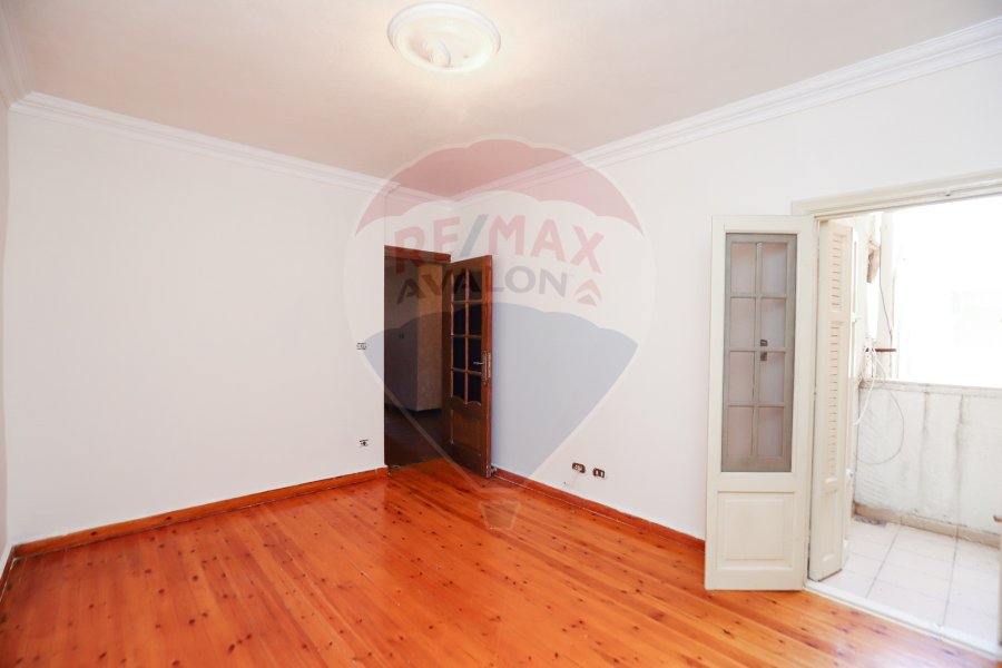 Apartment for sale 160 m Kafr abdou (ismailia St.)