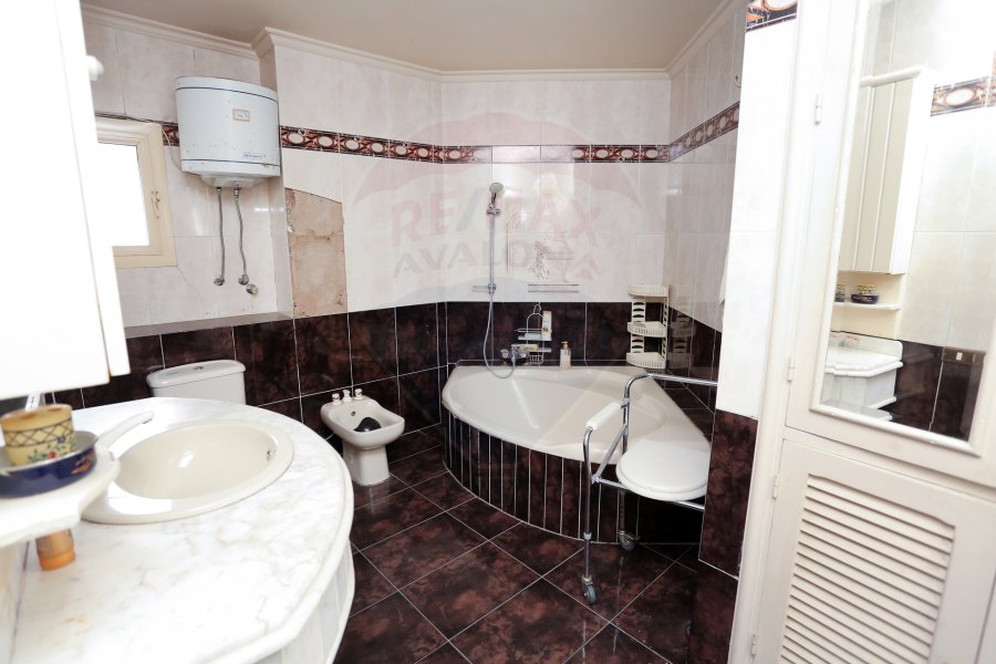 Duplex apartment for sale 285 m Roushdy (Syria St.)