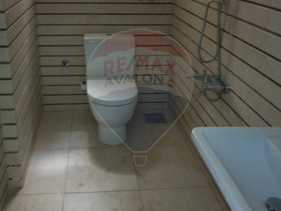 Apartment for rent 182 m Stanly (Directly on the sea-Brand building)