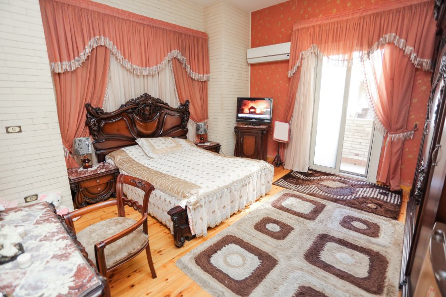 Apartment for sale 170m Sporting (No 2 from kornesih road)