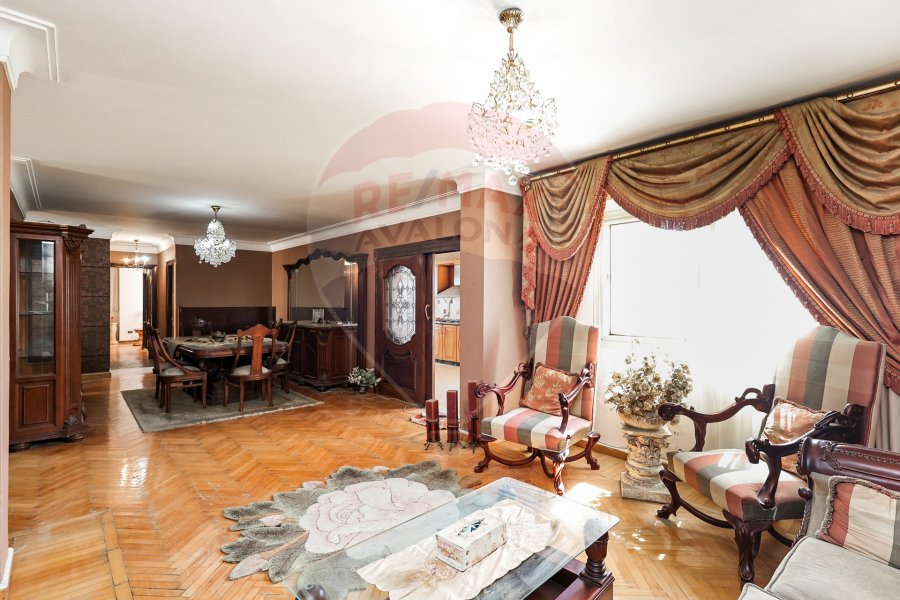 Apartment for rent furnished 244 m Saba Pasha (Seria Royal Plaza Towers)