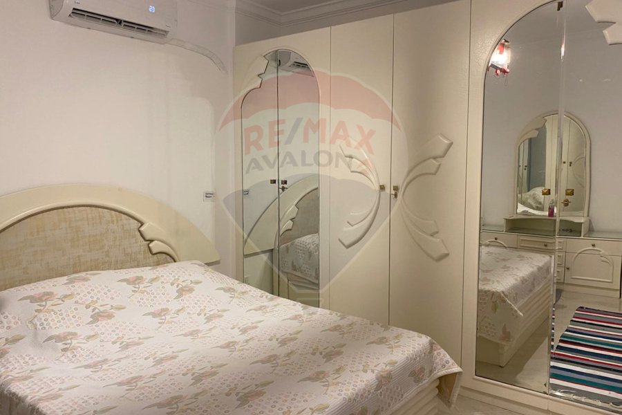 Chalet + roof for sale north coast (Emirates Heights)