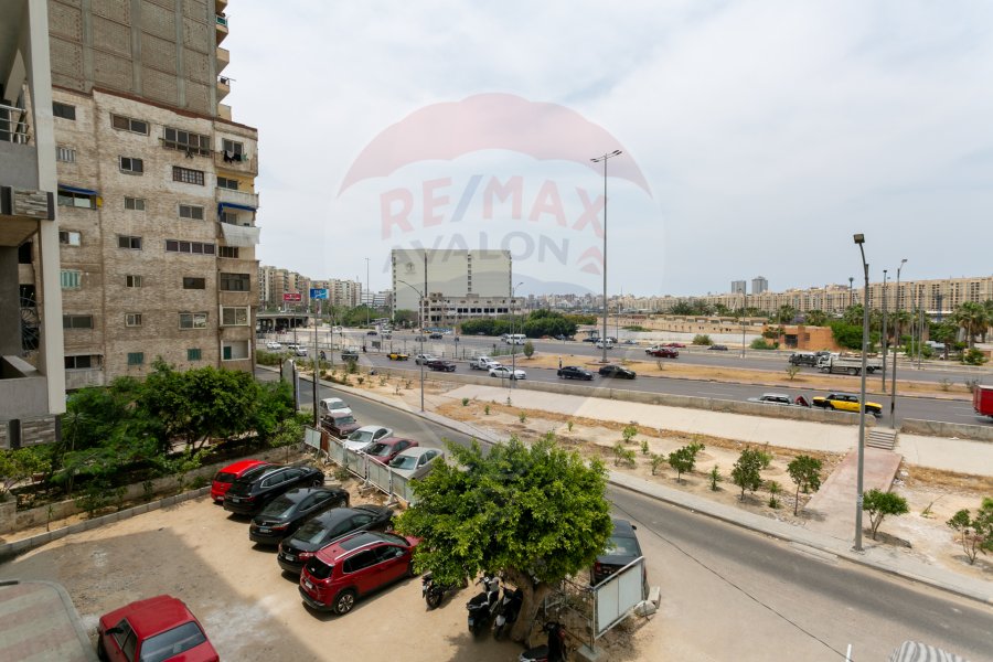 Apartment for sale 200 m Smouha (Steps from 14th of May Bridge)