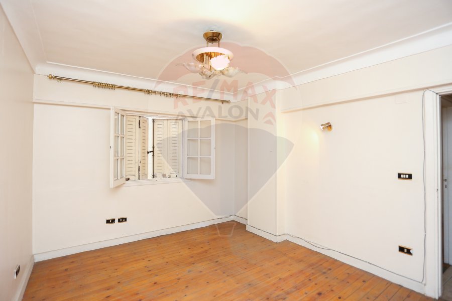 Apartment for sale 135 m Miami (Mahmoud Selim St.)
