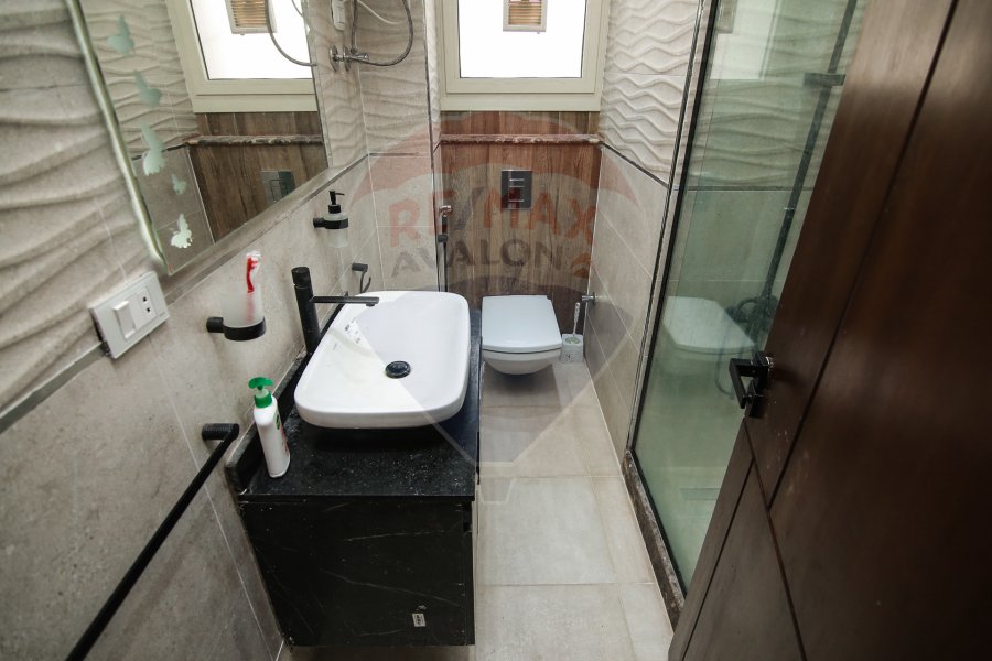 Apartment with garden for sale 217 m King Mariout (Alex West)
