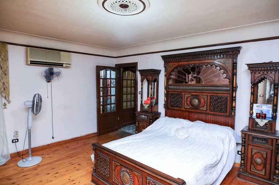Apartment For Sale 250m Sedi Gaber (Steps From Geish Road)