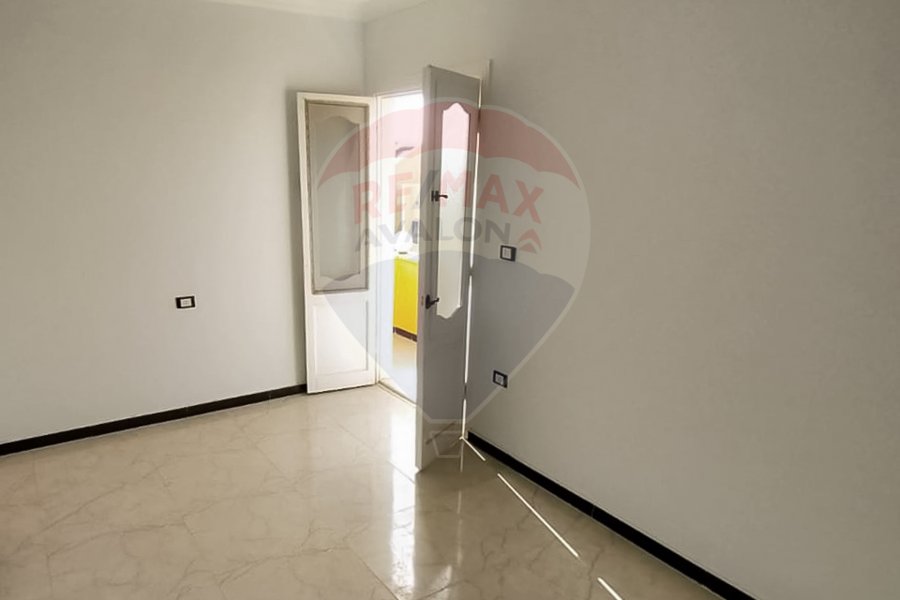 Chalet + roof for sale North Coast (Badr Village)
