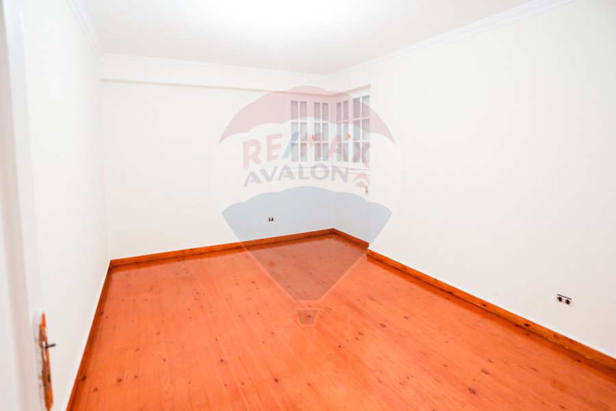 Administrative unit For Rent 255 m Smouha (Kamal El Din Salah Street)