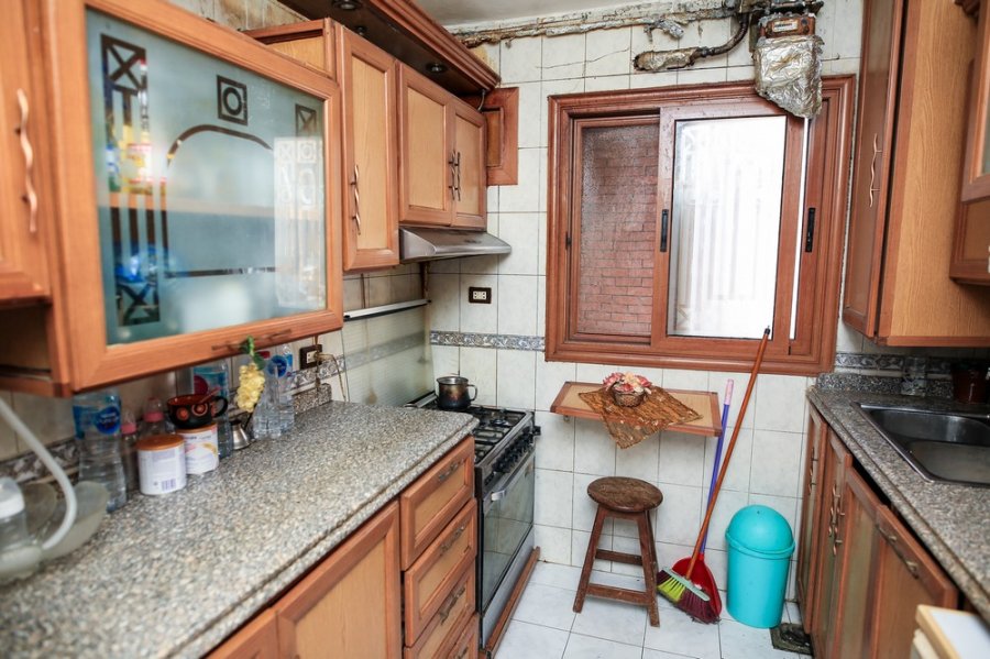 Apartment For Sale 250m Sedi Gaber (Steps From Geish Road)