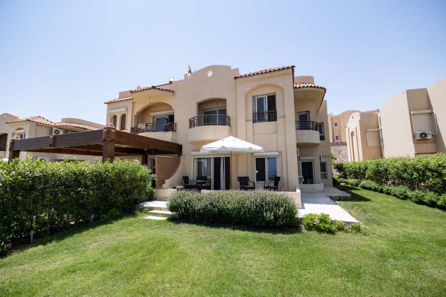 Ground chalet with garden for sale (Coral Hills) 170 m