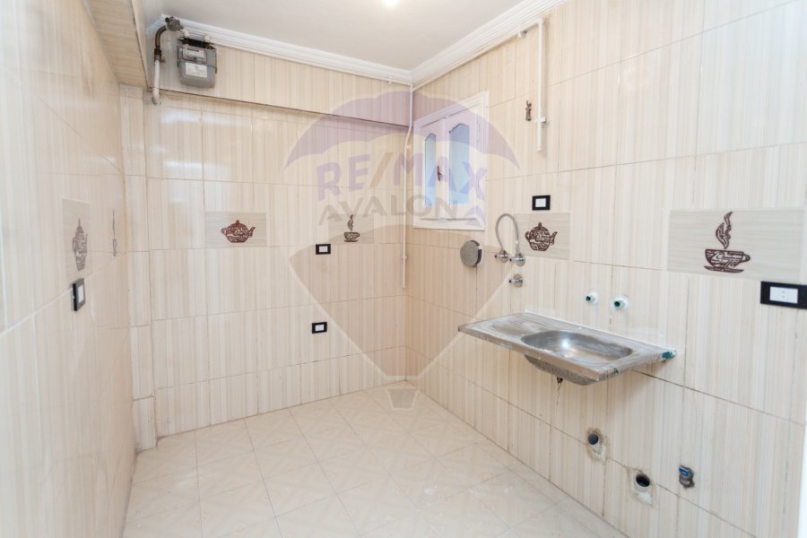 Apartment for sale 150 m Roushdy (Branched from Abdul Hamid Al-Abadi st)