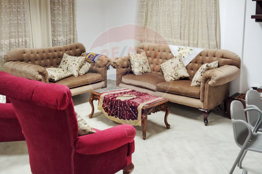Stand alone villa for sale (Amwaj - Sidi Abdel Rahman) 230 m