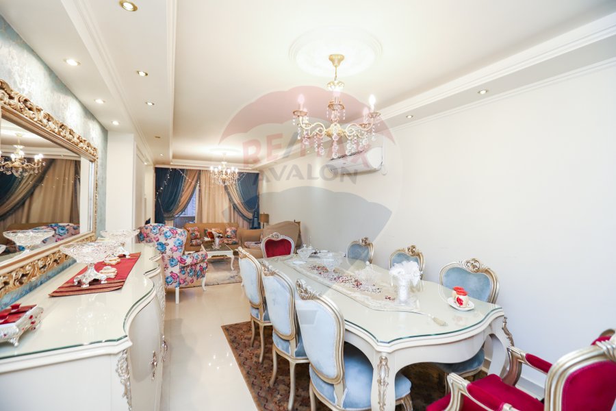 Apartment for sale 230 m Ebrahmia (steps from sea)