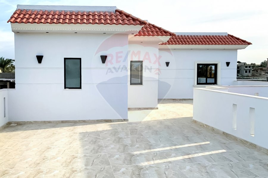Standalone Villa for sale 750 m King Mariout (Behind Wahet Khatab)