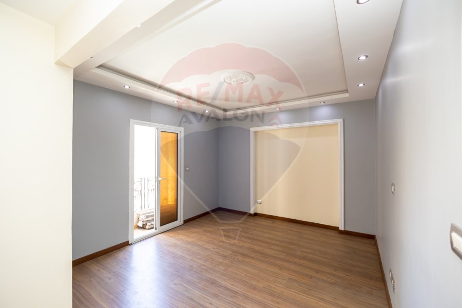 Apartment for sale 130 m Kafr Abdo (Ibrahim ragi St.)