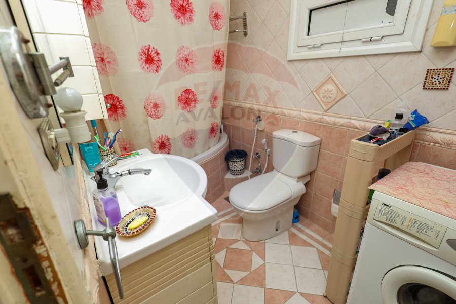 Apartment for sale 179 m Smouha (branching from El-Khamsin Street)