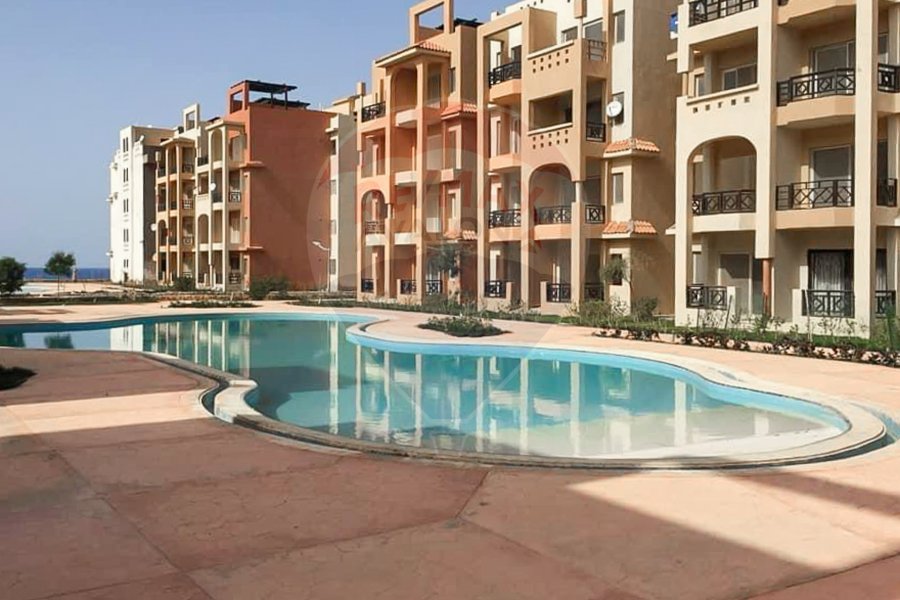 Chalet for sale (Emirates Heights - Ras Elhekma) 100 m + 25 m Garden