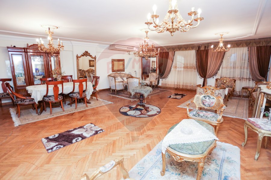 Apartment for sale 260 m Wabour El Meyah (Steps from Zewail Square)