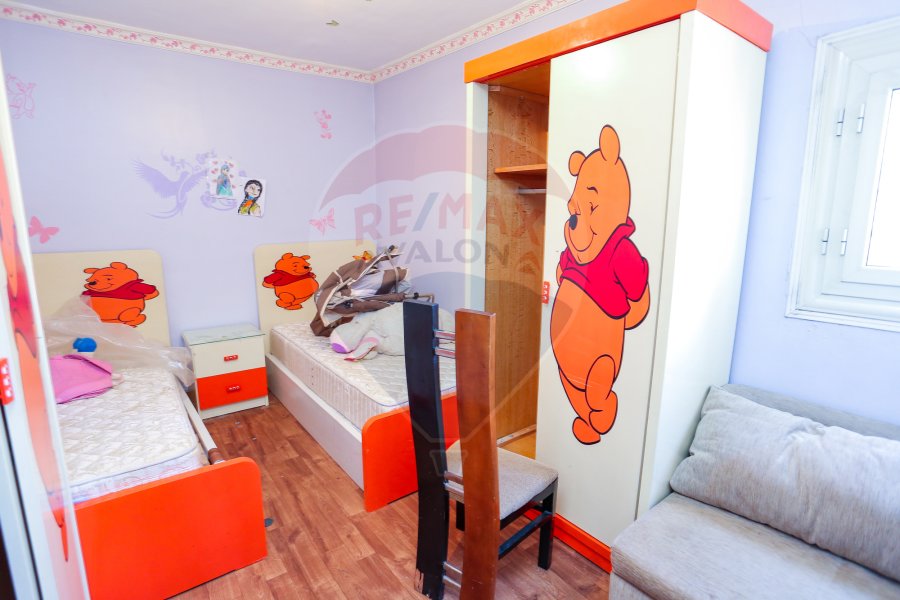 Apartment for sale 100 m Muharram Bey (Suez Canal - Steps from Social Service )