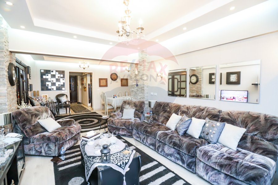 Apartment for sale 148 m Smouha (Bahaa El Din Elghatwary St)
