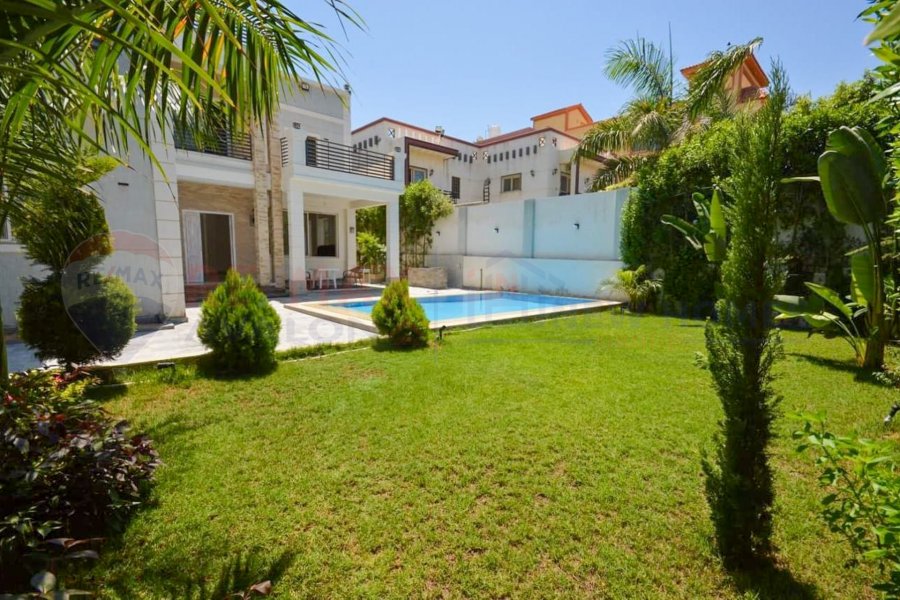 Standalone villa for sale 513 m King Mariout (Al-Kafoury st.)