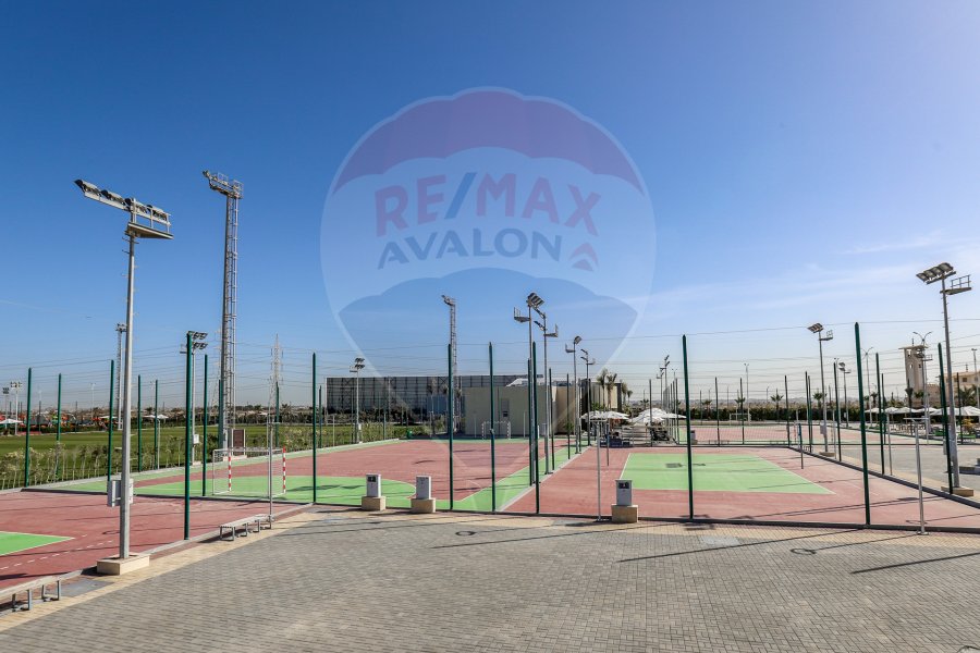 villa Twin House for sale (Alex West - Saint Catherine) 327 m