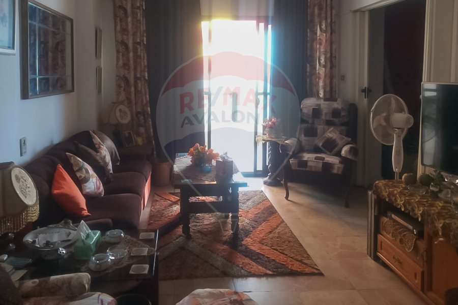 Apartment for sale 120 m El Mandara (Sheraton Towers)