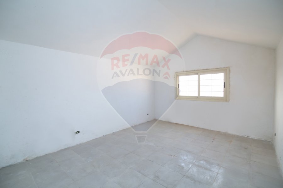 Duplex apartment for sale 550 m Louran