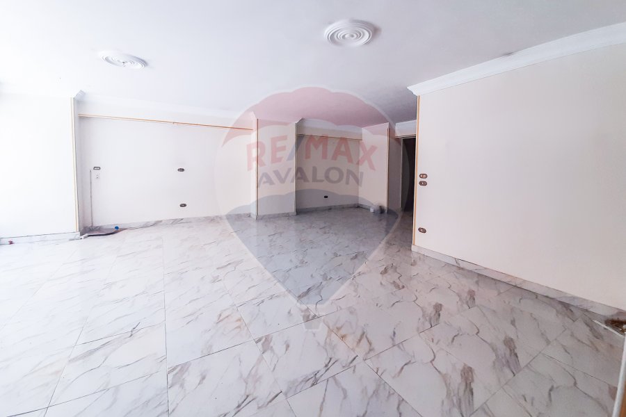 Administrative Unit For Rent 165 m Al Ibrahimiah ( directly on Abo Qeer St )