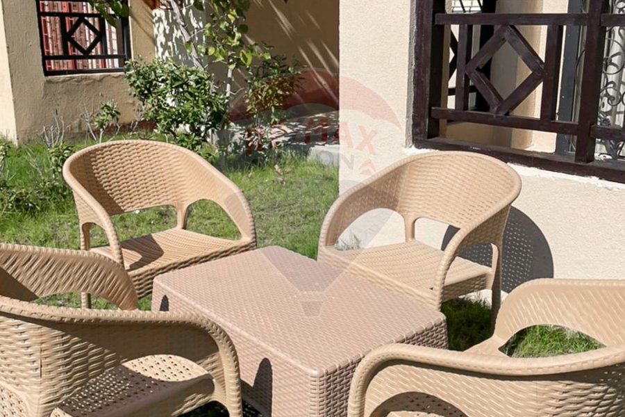 Chalet for sale (Emirates Heights - Ras Elhekma) 100 m + 25 m Garden
