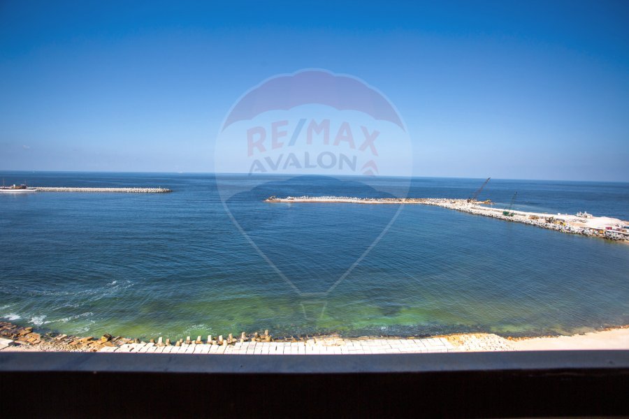 Apartment for sale 175 m Saraya (directly on the sea)