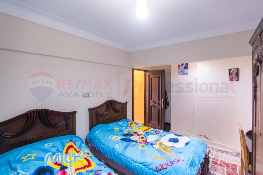 Administrative apartment for sale suitable for residential 160 m Mandara (directly on the sea)