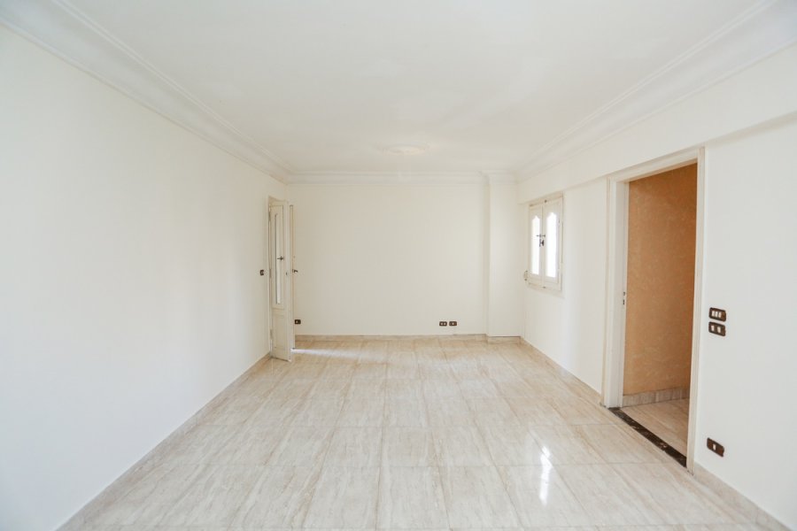 Apartment for rent 285m Stanly (Branched From Corniche)