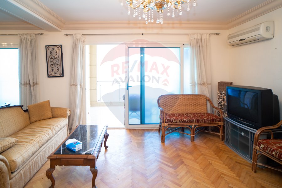 Apartment for sale 320 m El Mandara (El Gesh Road)