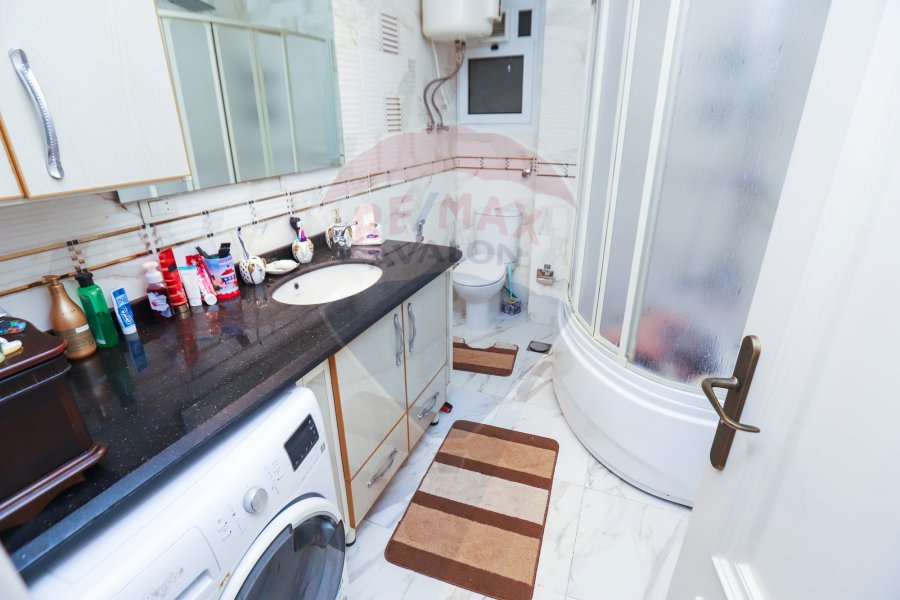 Apartment for sale 230 m Ebrahmia (steps from sea)