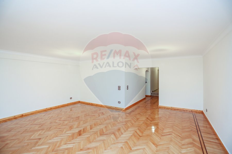 Apartment for Rent 245 m Smouha (Moustafa Kamel St)