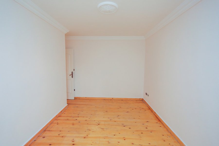 Apartment For Sale OR Rent 130m Sidi Gaber