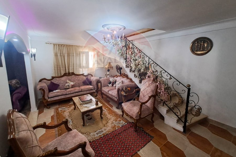 Apartment for sale 210 m Sidi Bishr (ِAhmed Al-Awamri st.)