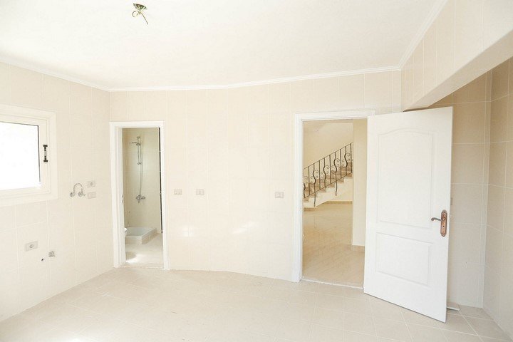 Villa for Rent 285m King Marriot -Compund Alex West