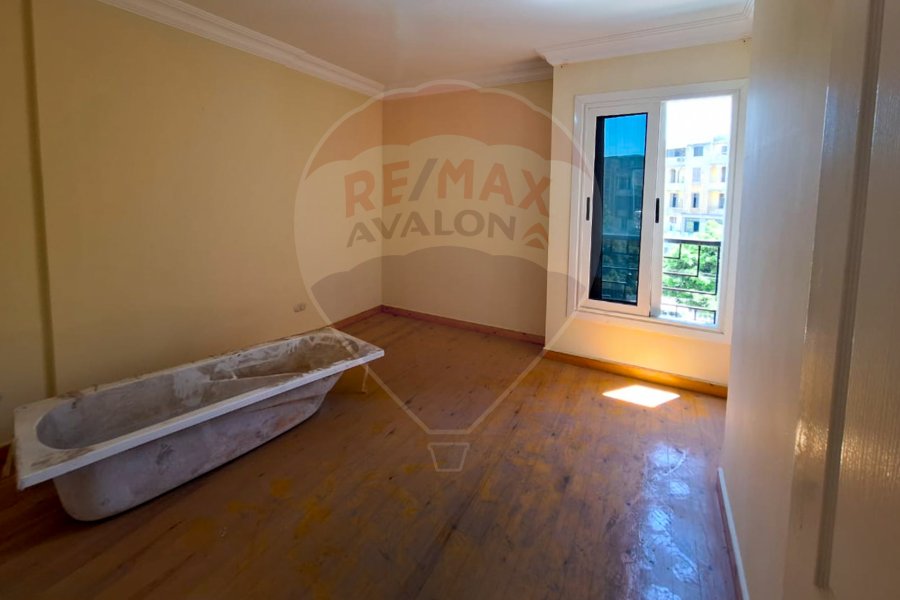 Apartment for sale 148 m Sidi Gaber (Ahmed Kamel St.)