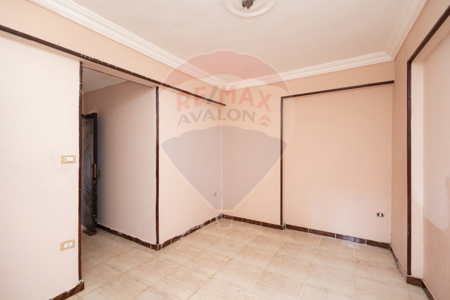 Apartment for rent 180 m Louran (Branched from Omar El-Mokhtar st)