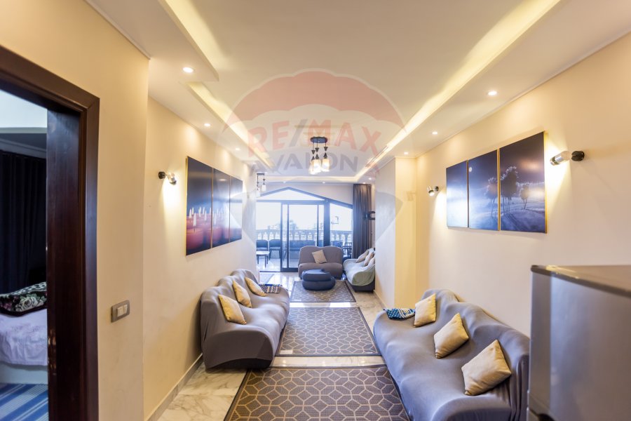 Administrative apartment for sale 170 m AL Mandara (Directly on the sea)